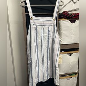 New Women’s overall dress. Size medium. New with tags
